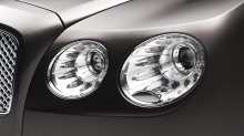 Передняя оптика на новом Bentley Flying Spur 2014 года